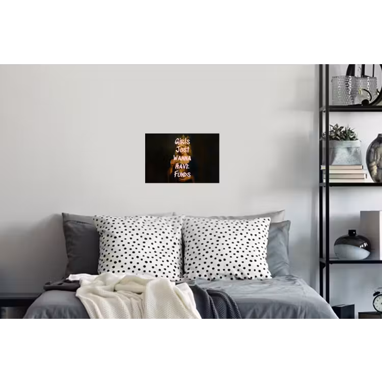 Kroon - Vrouw - Jurk - Opvallend Muursticker klein -slaapkamer