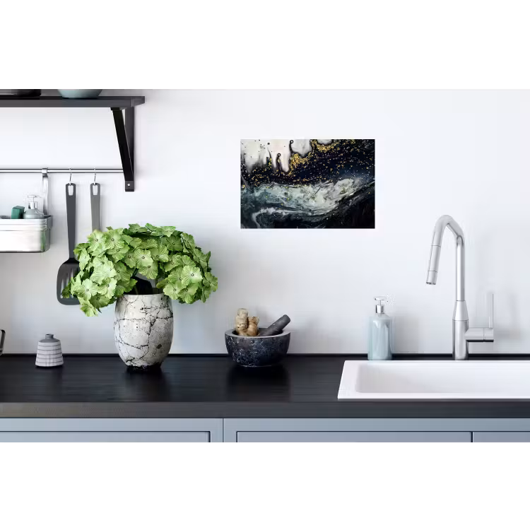 Abstracte vormen uit de natuur met witte en gouden en donkere kleuren Muursticker klein -keuken