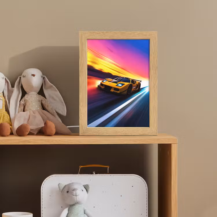 Gele raceauto - Kleurrijk - Neon Light Box met kabel klein -sfeer2_kind