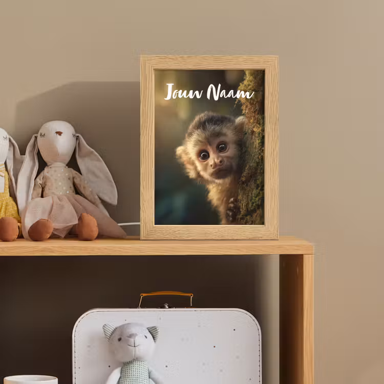 Aap - Boomstronk - Bruin Light Box met kabel (Kinderlampje) klein -sfeer2_kind