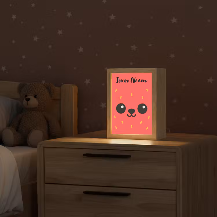 Aardbei - Gezichtje - Rood Light Box met kabel (Kinderlampje) klein -sfeer1_kind