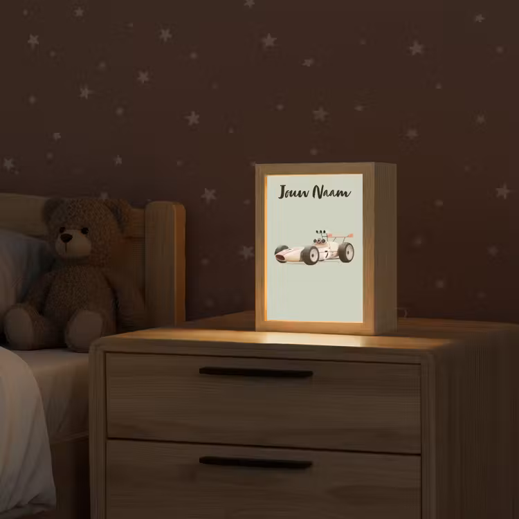 Beige - Raceauto - Groen Light Box met kabel (Kinderlampje) klein -sfeer1_kind