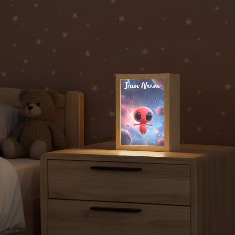 Buitenaards wezen - Rood - Planeten Light Box met kabel (Kinderlampje) klein -sfeer1_kind