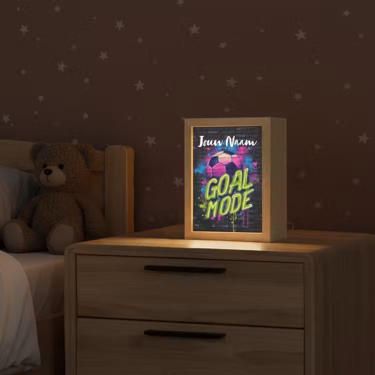 Neon - Graffiti - Voetbal - Kleurrijk Light Box met kabel (Kinderlampje) klein -sfeer1_kind
