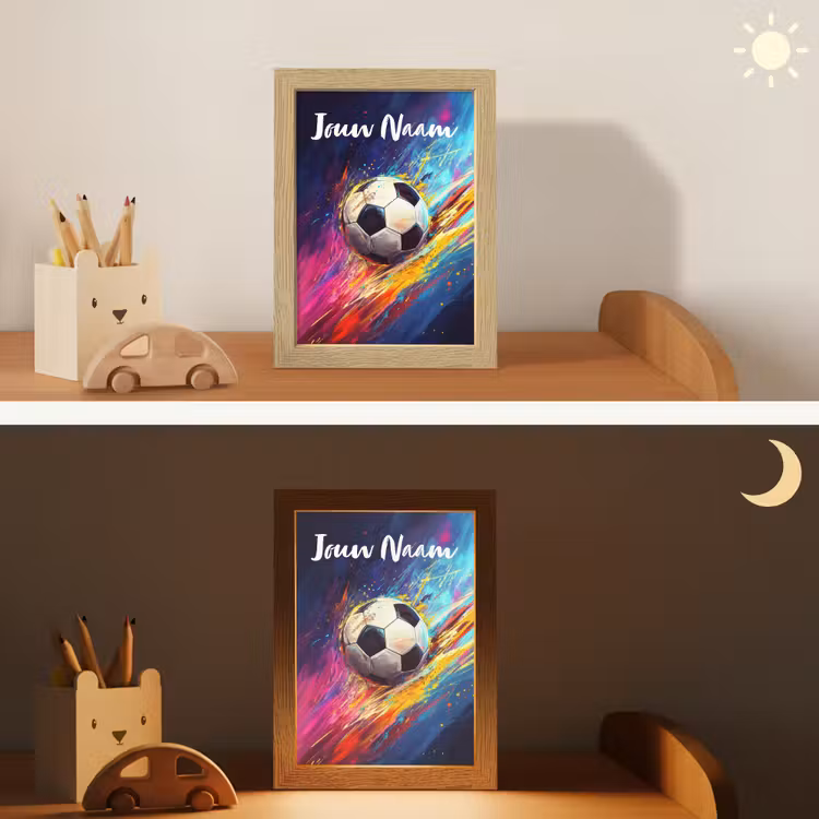 Neon - Voetbal - Kleurrijk Light Box met kabel (Kinderlampje) klein -sfeer3_kind