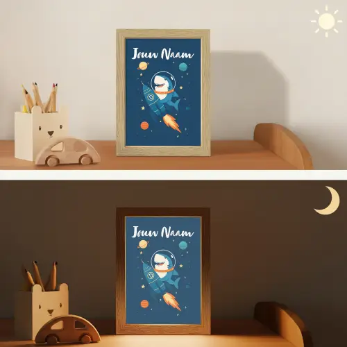 Raket - Haai - Ruimte Light Box met kabel (Kinderlampje) klein -sfeer3_kind