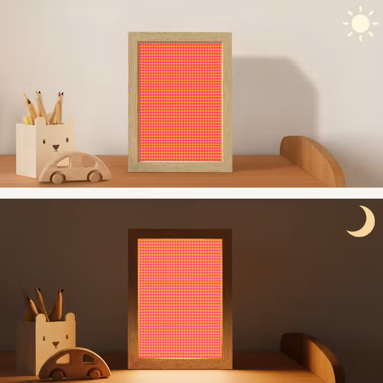 Modern - Stippen - Oranje Light Box met kabel (Kinderlampje) klein 904 -sfeer3_kind