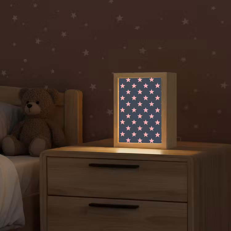 Patroon - Sterren - Roze Light Box met kabel (Kinderlampje) klein 904 -sfeer1_kind