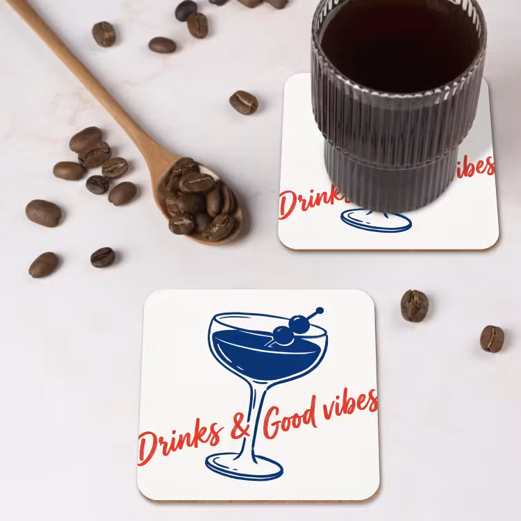 Cocktail - Glas - Illustratie - Blauw - Wit onderzetter kurk middel -sfeer2