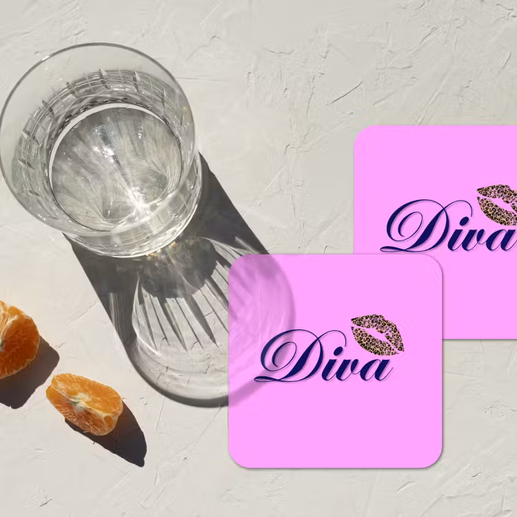 Diva - Lip - Panterprint - Roze onderzetter kurk middel -sfeer4