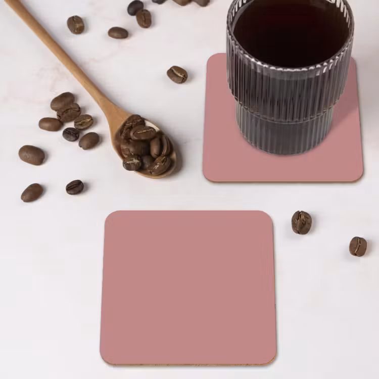 Dusty - Rose - Roze onderzetter kurk middel 366 -sfeer2