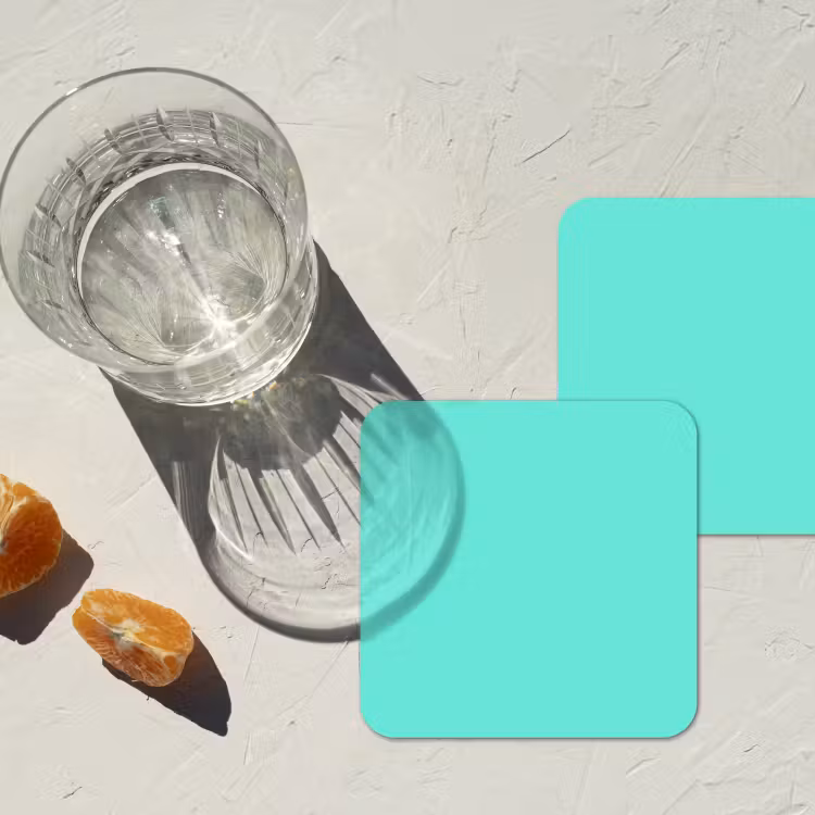 Electric - Cyan - Turkoois onderzetter kurk middel 366 -sfeer4