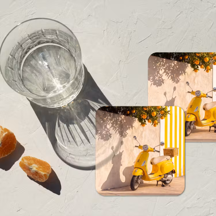 Scooter - Natuur - Zomer - Geel - Mediterraan onderzetter kurk middel -sfeer4
