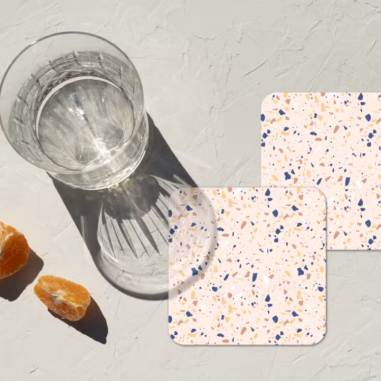 Terrazzo - Patroon - Kleurrijk - Indigo onderzetter kurk middel 366 -sfeer4