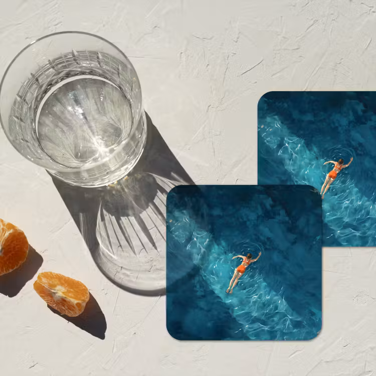 Vrouw - Water - Bikini - Oranje onderzetter kurk middel -sfeer4