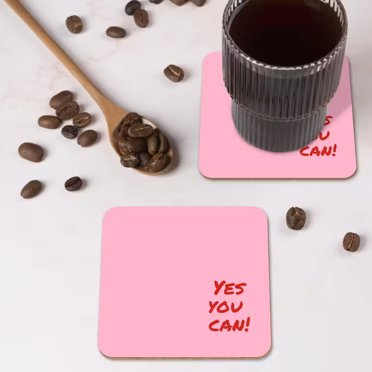 Yes you can do it - Rood - Roze onderzetter kurk middel -sfeer2