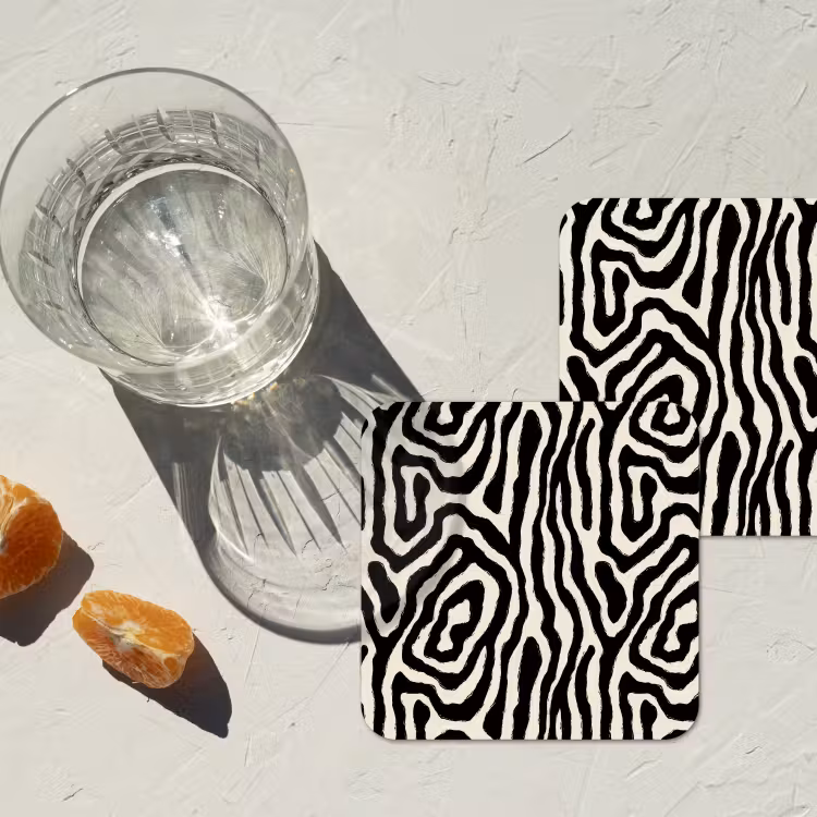 Zebra - Abstract - Zwart onderzetter kurk middel 366 -sfeer4