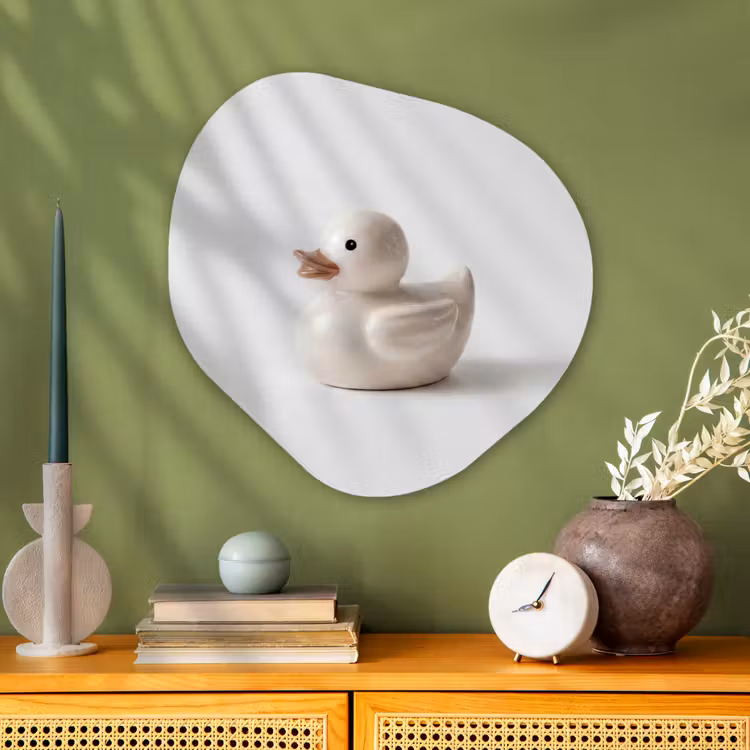 Badeend - Minimalistisch - Wit Wandcirkel Organisch Aluminium middel -sfeer2