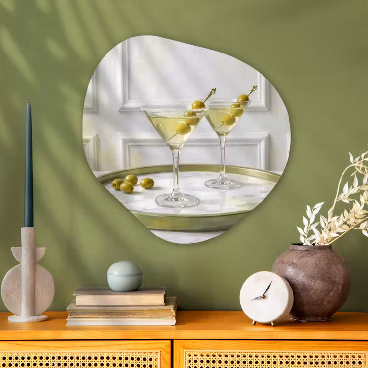 Drank - Martini - Olijven - Modern - Wit Wandcirkel Organisch Aluminium middel -sfeer2