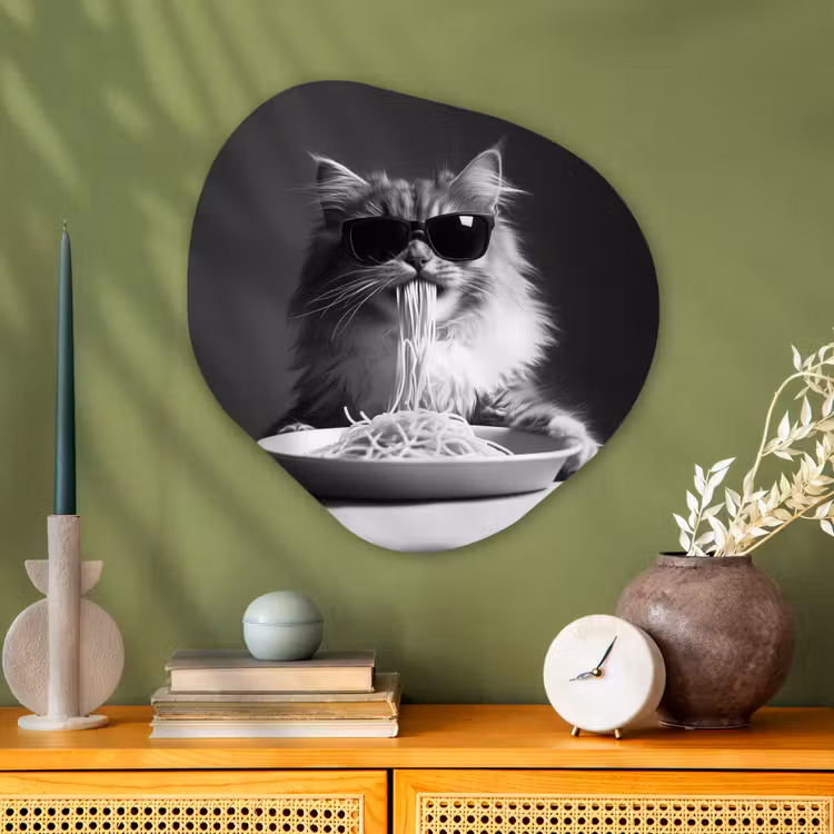 Langharige kat - Zonnebril - Spaghetti - Humor - Zwart - wit Wandcirkel Organisch Aluminium middel -sfeer2