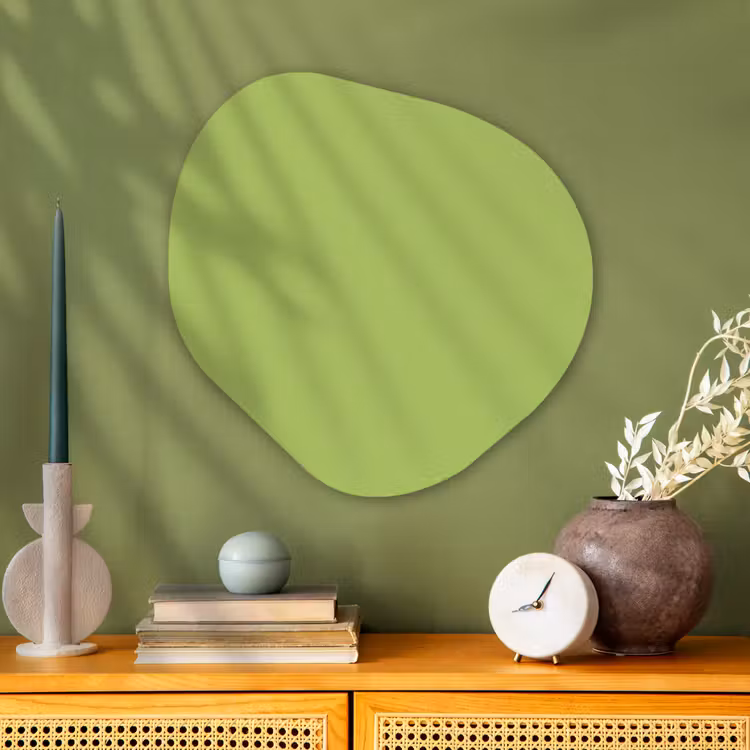 Lime - Glow - Groen Wandcirkel Organisch Aluminium middel 851 -sfeer2