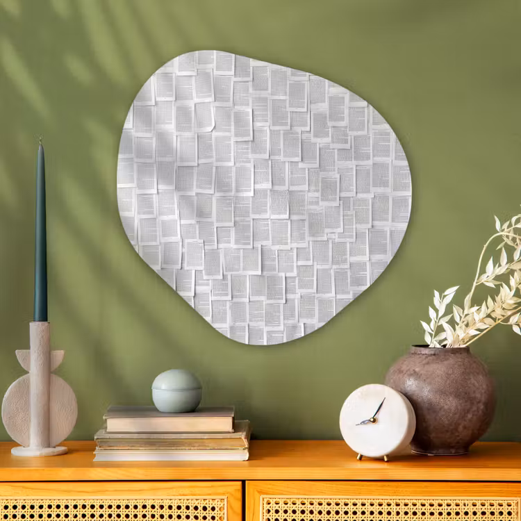 Papier - Overlappend - Textuur - Modern - Wit Wandcirkel Organisch Aluminium middel -sfeer2