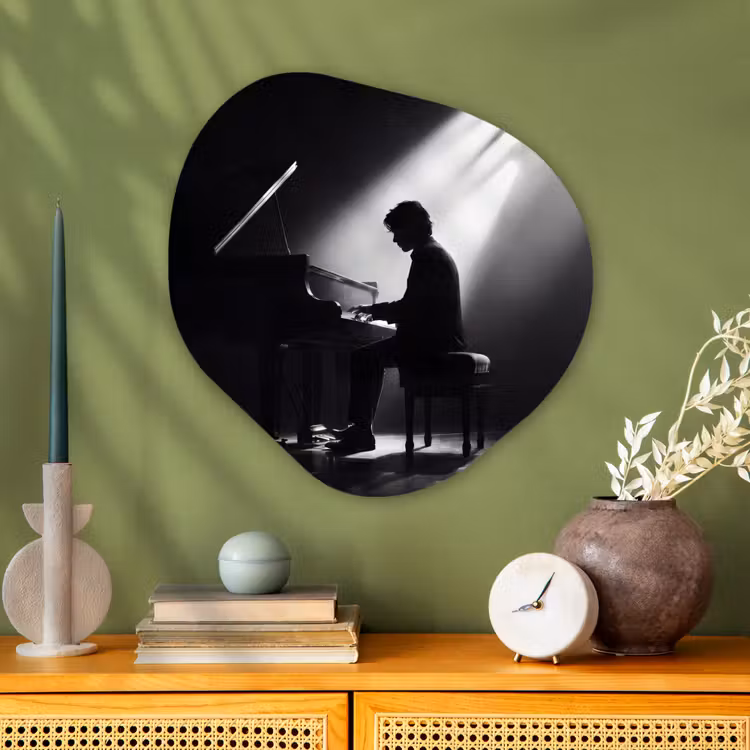 Persoon - Piano - Muziek - Zwart-wit - Podium Wandcirkel Organisch Aluminium middel -sfeer2
