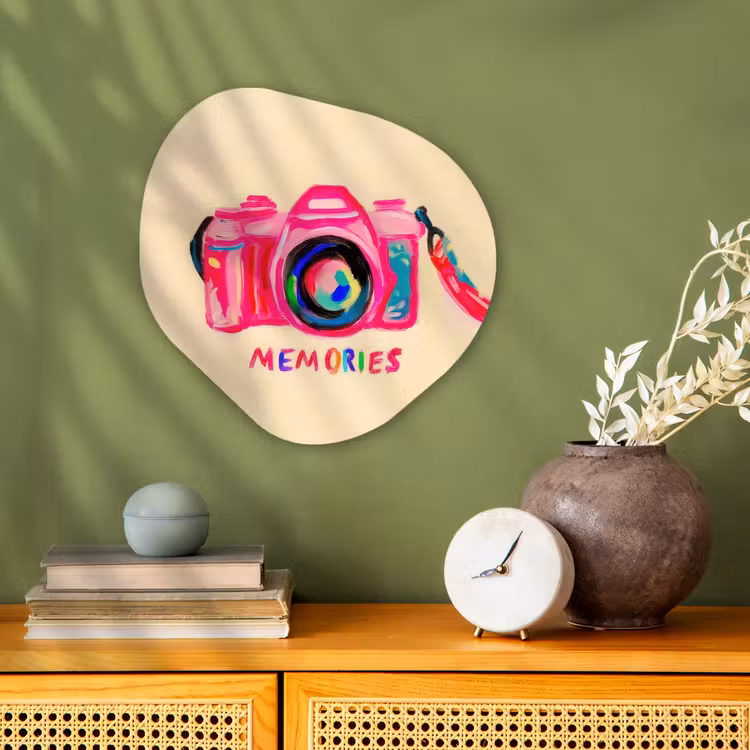 Camera - Memories - Roze - Geschilderd Wandcirkel Organisch Forex 3mm klein -sfeer2