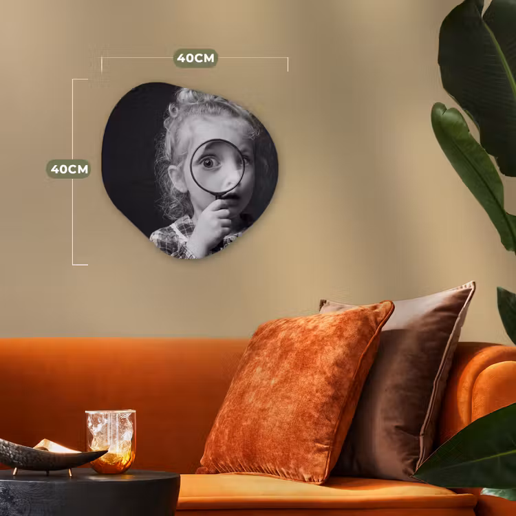 Kind - Vergrootglas - Portret - Zwart-wit Wandcirkel Organisch Forex 3mm klein -sfeer3