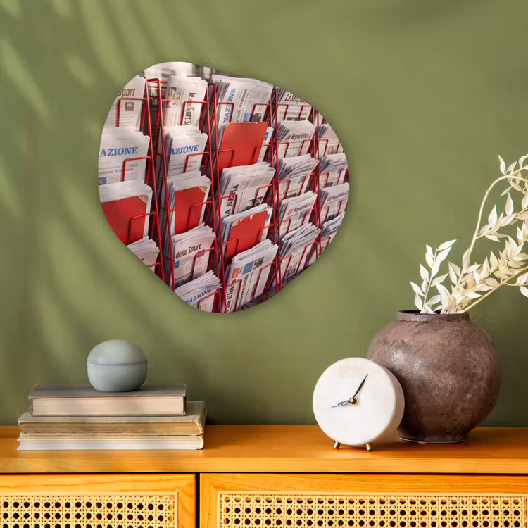Kranten - Rek - Stedelijk - Dagelijks leven - Rood Wandcirkel Organisch Forex 3mm klein -sfeer2