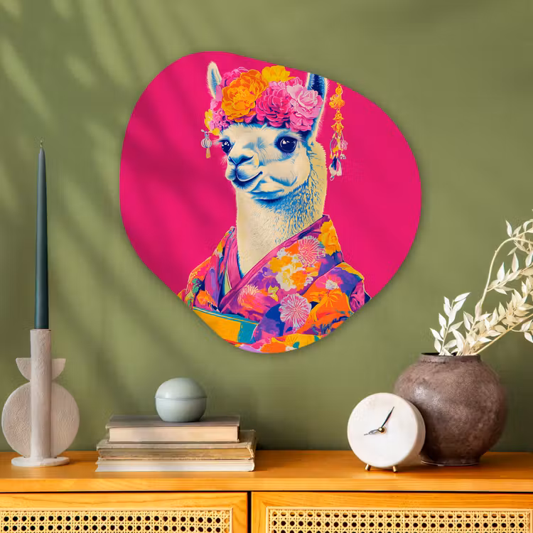 Lama - Kimono - Bloemenkrans - Felroze Wandcirkel Organisch Plexiglas middel -sfeer2