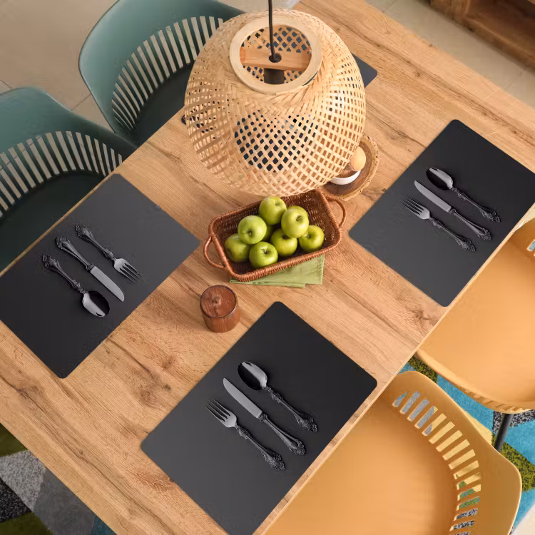 Bestek - Zwart Placemat vinyl groot -zzsfeer5_Kitchenyeah-website