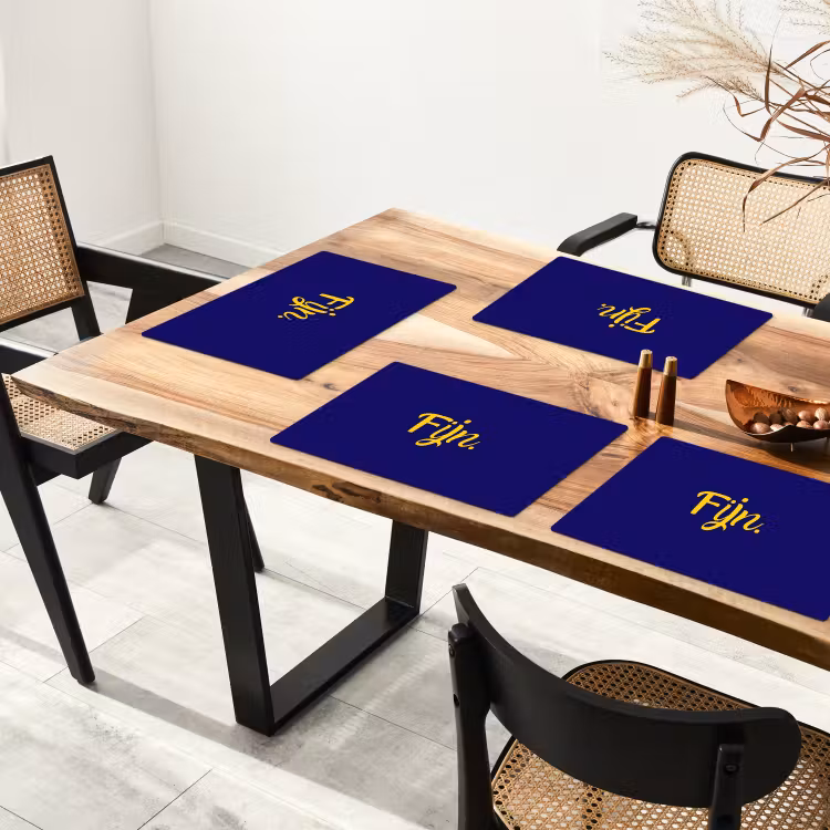 Blauw - Geel - Fijn Placemat vinyl groot -zzsfeer4_Kitchenyeah-website