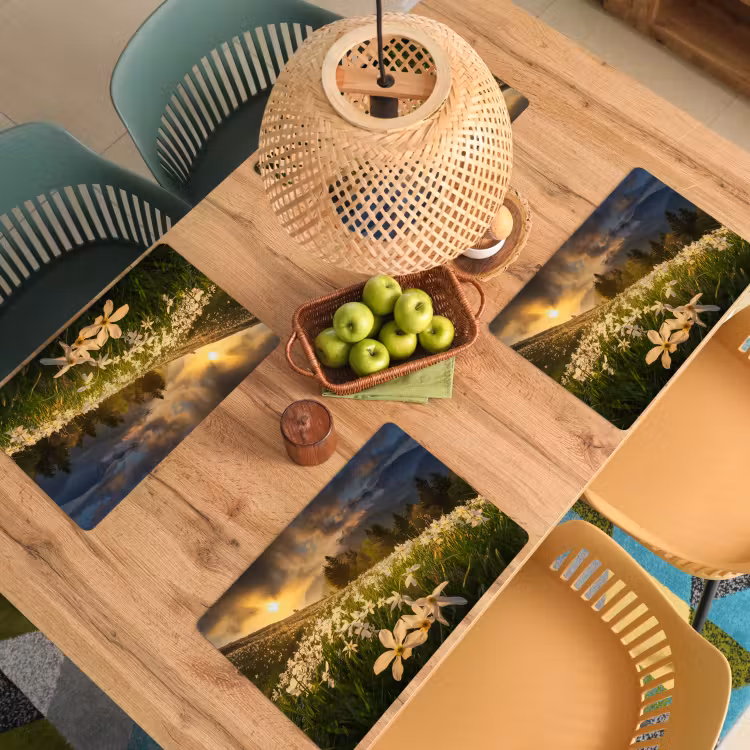 Bloemenveld - Heuvels - Zonsondergang - Berg - Natuur - Wit - Heuvels Placemat vinyl groot -zzsfeer5_Kitchenyeah-website