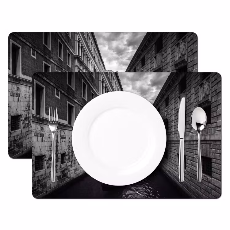 Boot - Waterweg - Stad - Zwart-wit - Architectuur Placemat vinyl groot -zzsfeer2_Kitchenyeah-website