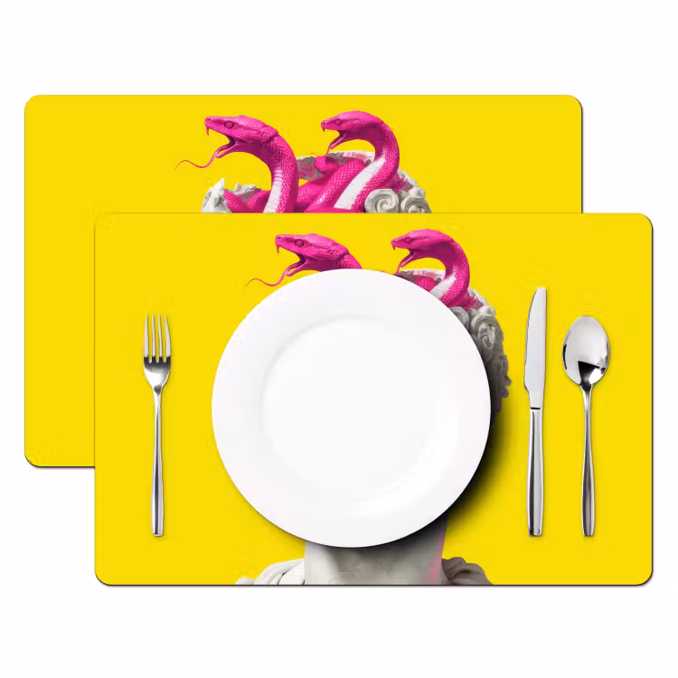 Buste - Slangen - Geel Placemat vinyl groot -zzsfeer2_Kitchenyeah-website