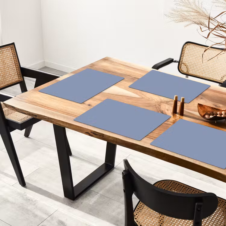 Canary - Champ - Blauw Placemat vinyl groot 368 -zzsfeer4_Kitchenyeah-website