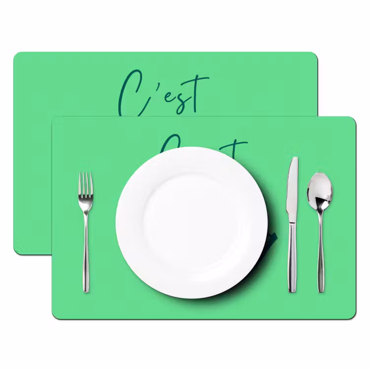 c'est la fucking vie - Groen - Penseelstijl Placemat vinyl groot -zzsfeer2_Kitchenyeah-website