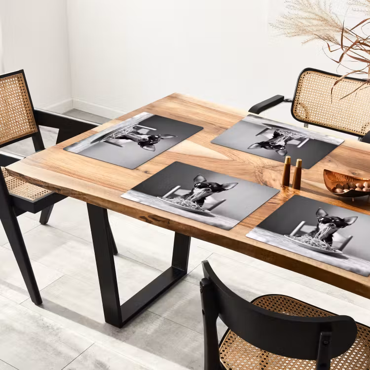 Chihuahua - Hond - Zonnebril - Humoristisch - Zwart - Wit - Spaghetti Placemat vinyl groot -zzsfeer4_Kitchenyeah-website