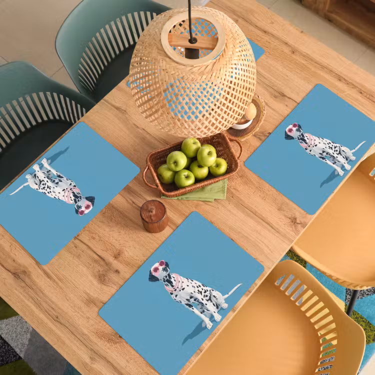 Dalmatiër - Zonnebril - Blauw Placemat vinyl groot -zzsfeer5_Kitchenyeah-website