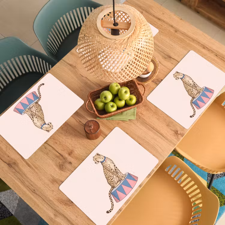 Dieren - Circus - Illustratie - Vintage - Roze Placemat vinyl groot -zzsfeer5_Kitchenyeah-website
