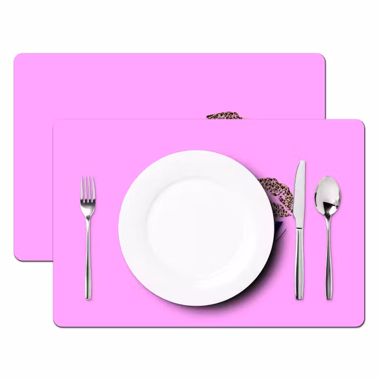 Diva - Lip - Panterprint - Roze Placemat vinyl groot -zzsfeer2_Kitchenyeah-website