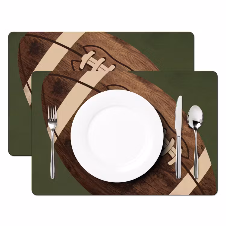 Football - Hout - Sport - Groen Placemat vinyl groot -zzsfeer2_Kitchenyeah-website