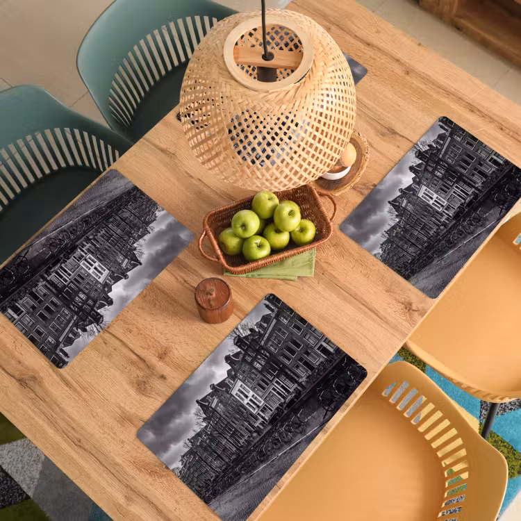 Huis - Gracht - Amsterdam - Architectuur - Zwart-wit Placemat vinyl groot -zzsfeer5_Kitchenyeah-website