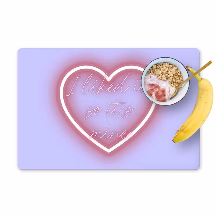 I liked it so it's mine - Neon hart - Paars Placemat vinyl groot -zzzproduct_Kitchenyeah-website