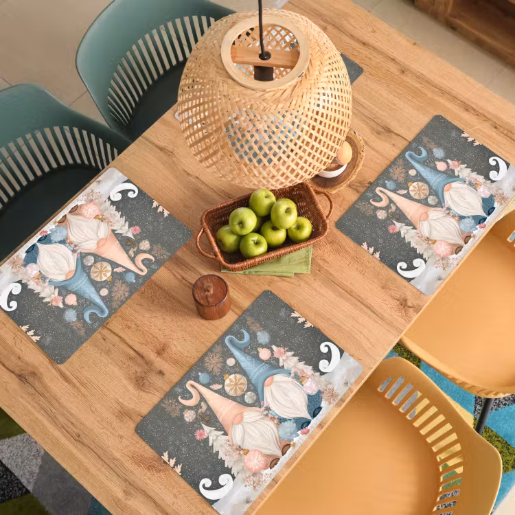 Kerst - Gnomen - Pastel Placemat vinyl groot -zzsfeer5_Kitchenyeah-website