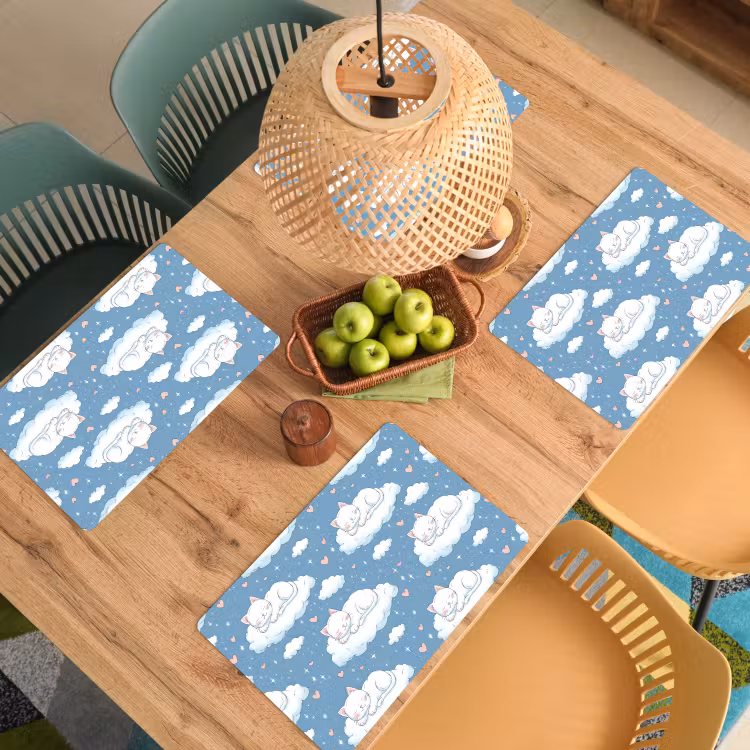 Kitten - Wolken - Blauw Placemat vinyl groot 368 -zzsfeer5_Kitchenyeah-website