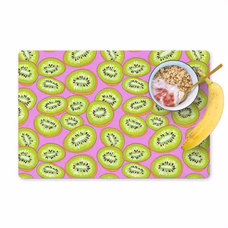 Kiwi - Speels - Groen Placemat vinyl groot 368 -zzzproduct_Kitchenyeah-website