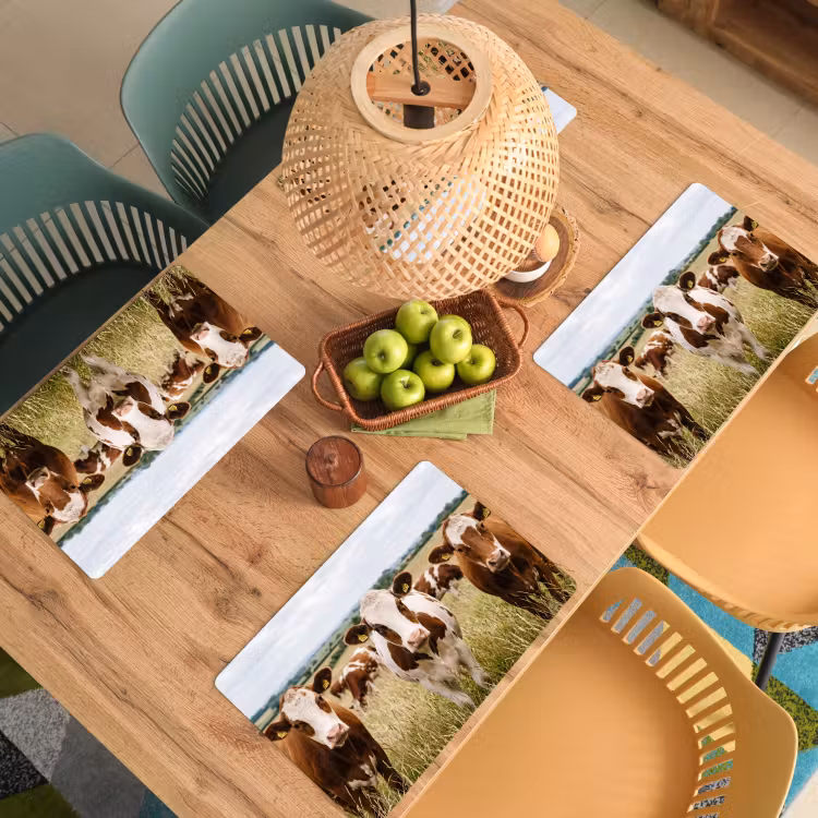Koeien - Portret - Weide - Boerderij - Nieuwsgierig Placemat vinyl groot -zzsfeer5_Kitchenyeah-website