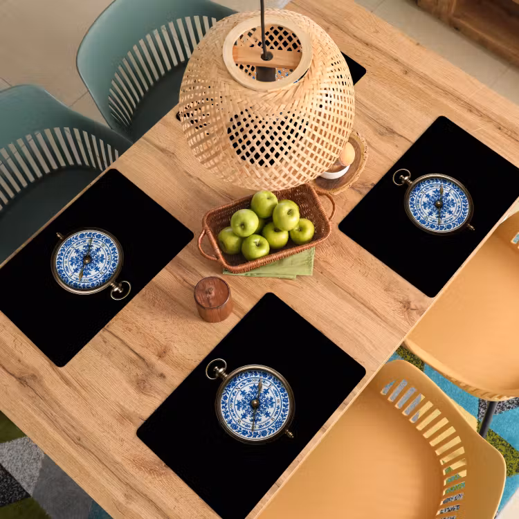Kompas - Delfts blauw - Zwart Placemat vinyl groot -zzsfeer5_Kitchenyeah-website